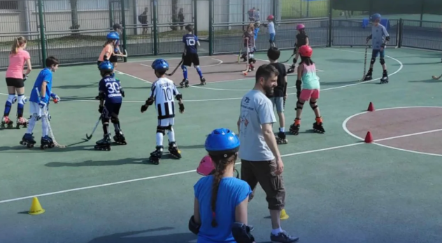 RINK HOCHEY - 🏑Le COP ouvre ses portes après une belle initiation au City